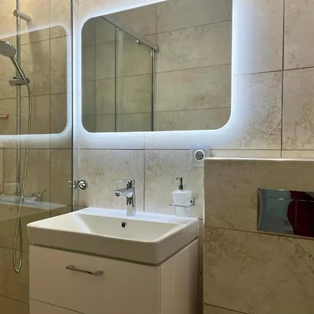 Apartamenty Izerskie Gorska 8 - Blisko Park I Dom Zdrojowy Oraz Wyjscie Na Sky Walk Świeradów-Zdrój Exterior foto
