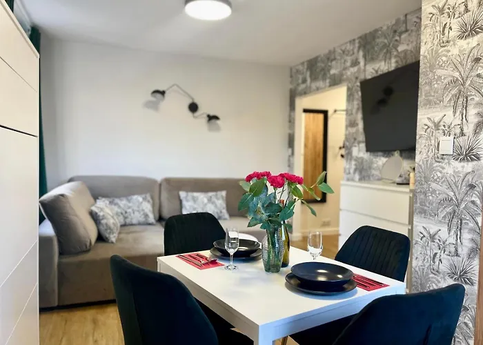 Apartamenty Izerskie Gorska 8 - Blisko Park I Dom Zdrojowy Oraz Wyjscie Na Sky Walk
